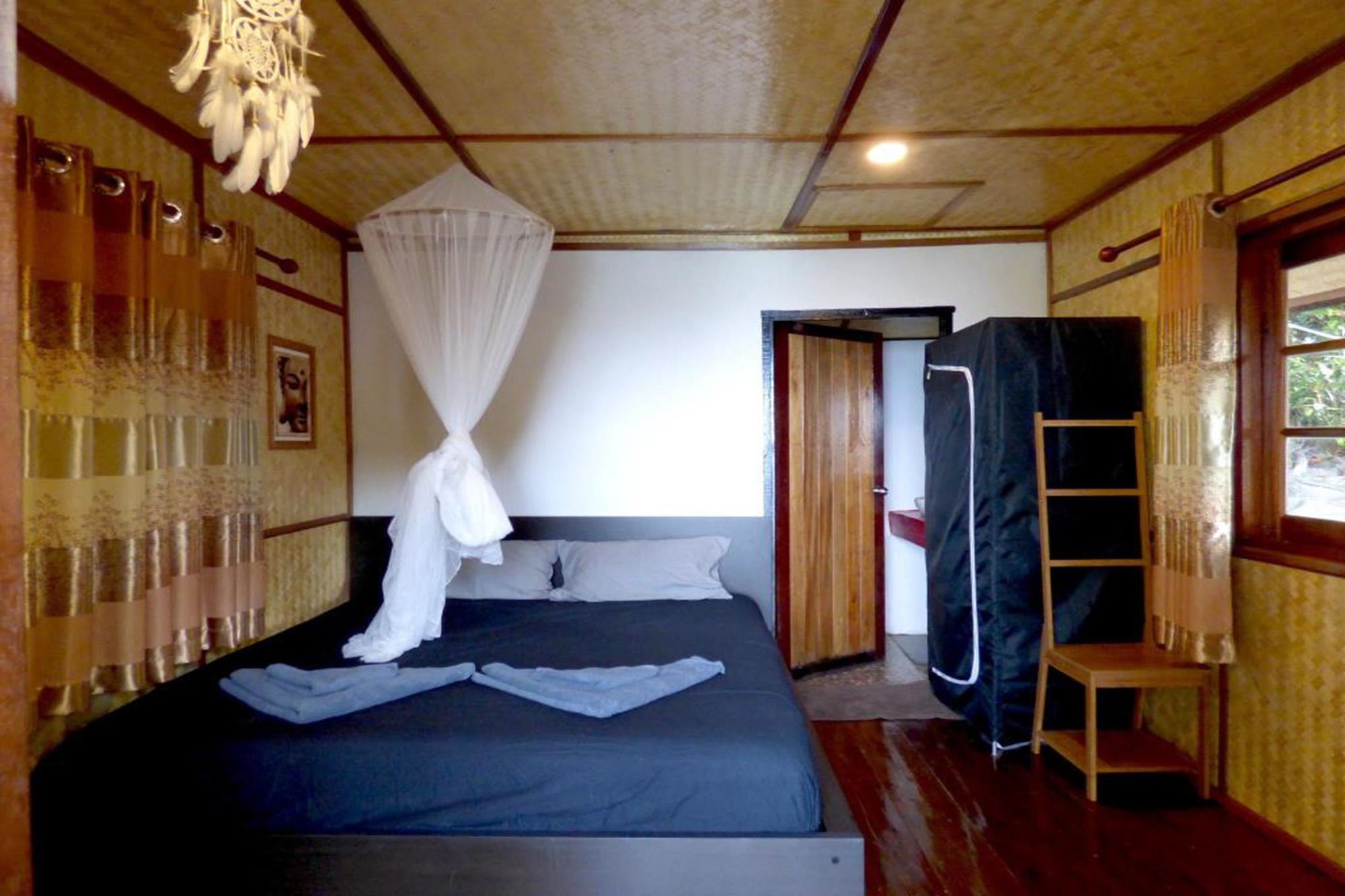 Pitiusas Beach Resort Koh Lipe Dış mekan fotoğraf